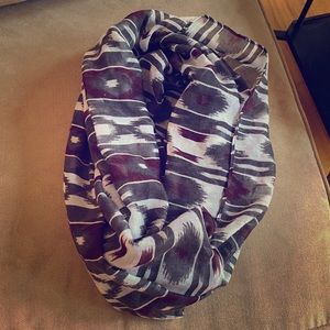Infinity scarf